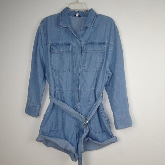Gianni Bini Romper Women's Size 2 Blue Denim Long Sleeve Snap Front - Picture 1 of 7